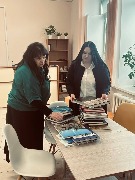 Виктория Сергеевна Заднепровская, председатель Думы города Мегиона, передала в дар собрание замечательных книг, посвященных краеведению и богатой истории Югры.