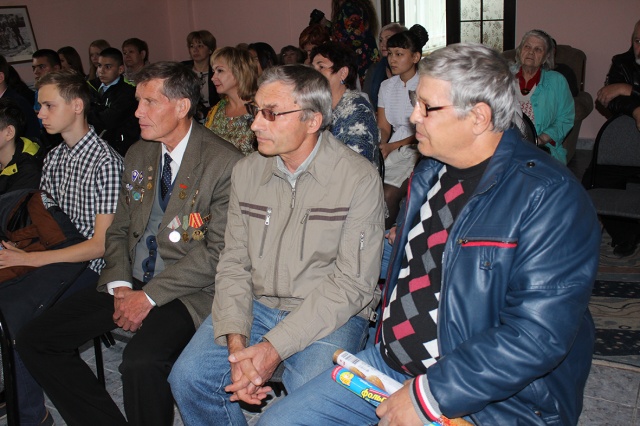 зрители.JPG