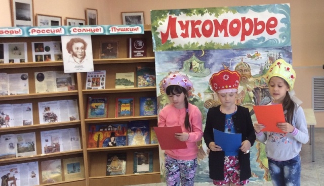 инсценировка три девицы.JPG