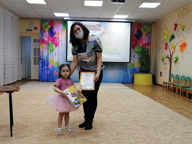 МЫ СОЧИНЯЕМ И РИСУЕМ СКАЗКУ (2).jpg