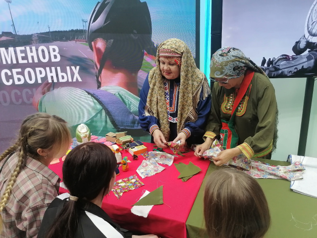 Знакомство с Югрой на ВДНХ