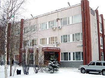 здание администрации.jpg