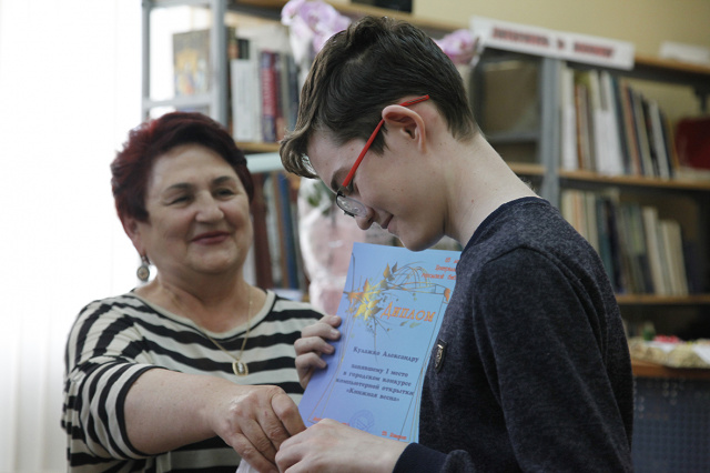 Книжная весна.jpg