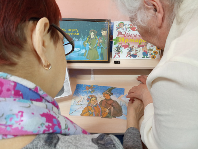 Участники читательского объединения «Серебряный родник»