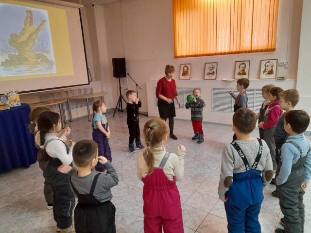улыбка чуковский игра