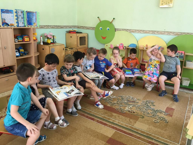 В детском саду.jpg