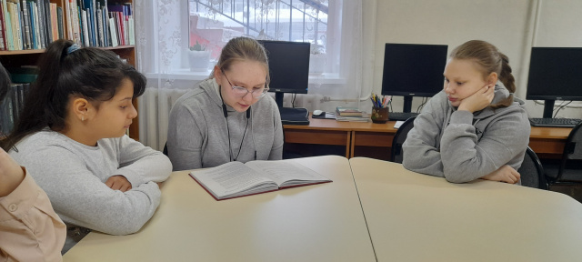 И превращался в пепел снег. Литературные чтения (5).jpg