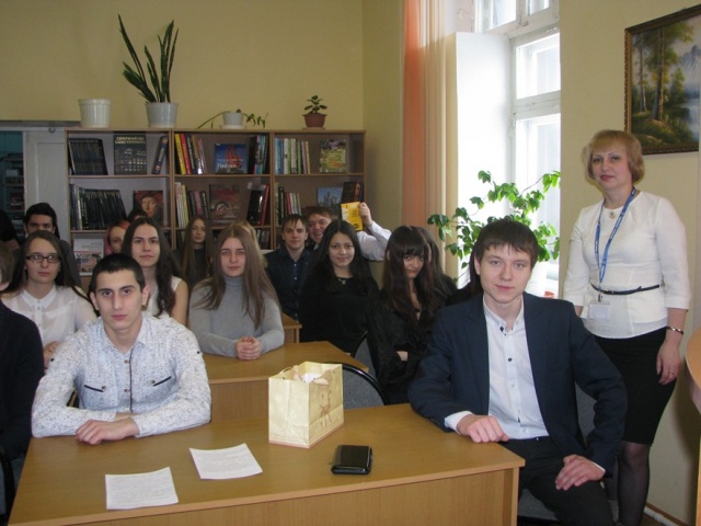 Коротченко с детьми.jpg