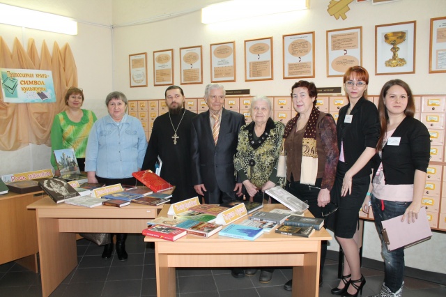 Православные книги - символ культуры.JPG