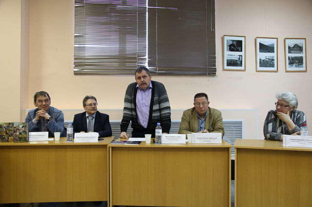 писатели.jpg