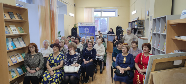 Участники литературной гостиной