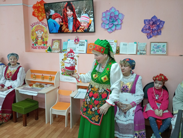 Как на масленой неделе… 