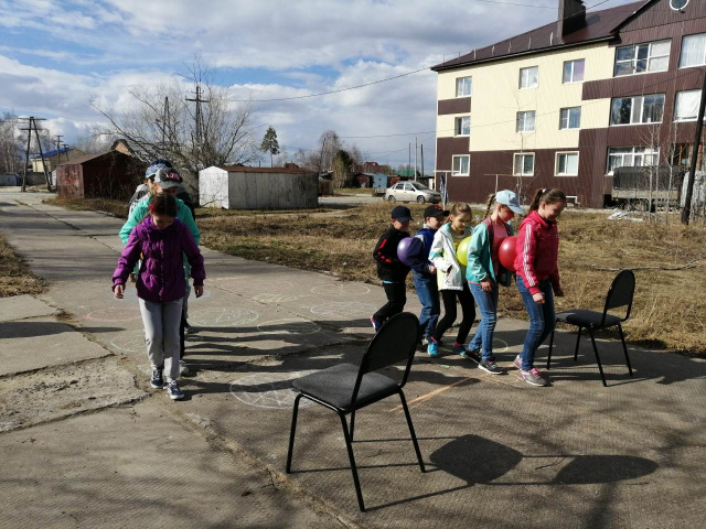 Эстафета Сороконожка.jpg