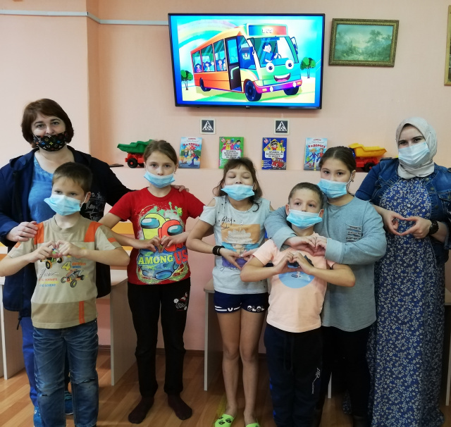 Зебра на дороге час ПДД.jpg