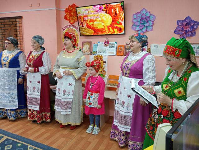 Как на масленой неделе… 