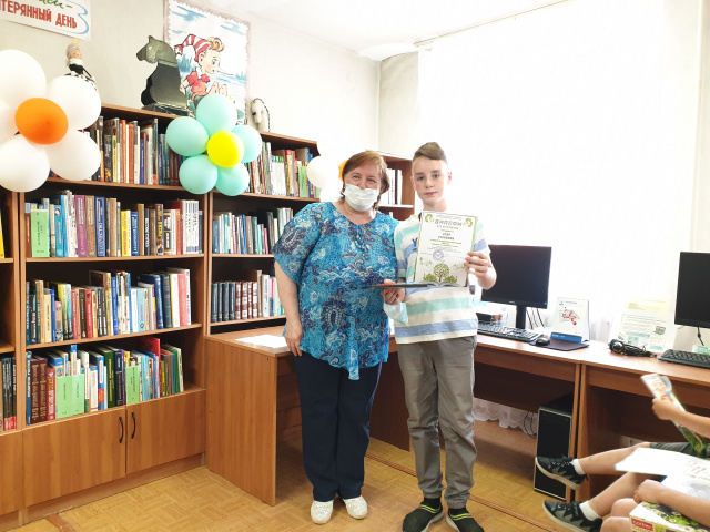 Награждение победителей конкурса НОВАТОР-13.jpg