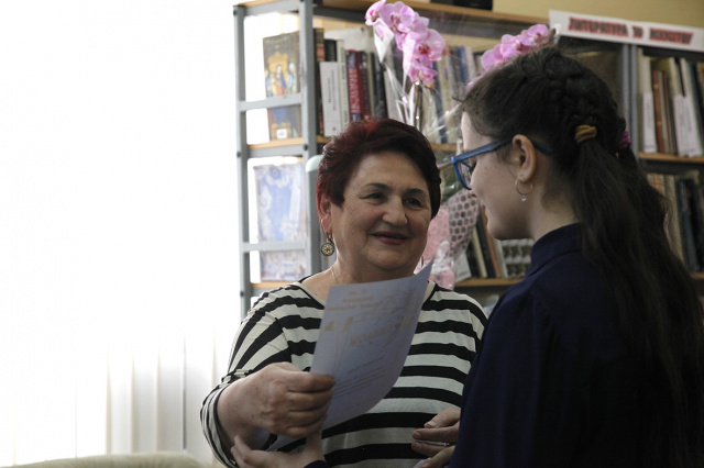 Книжная весна.jpg
