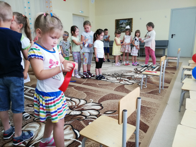 День флага в библиотеке.jpg