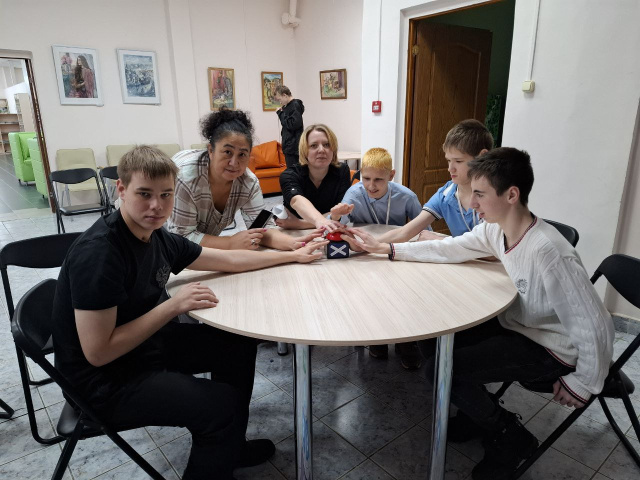 Душа по капле собирает свет